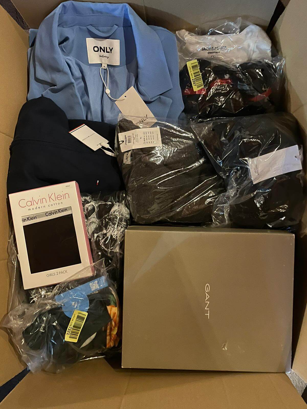 Boxy na palecie - obrazek 2